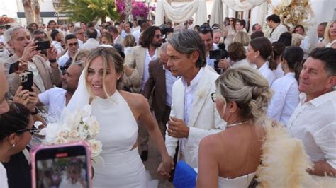 angela robusti|Pippo Inzaghi and Angela Robusti get married in。